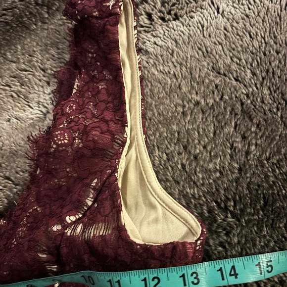 TRIXXI burgundy Lace sleeveless fit and flare dress Sz M - Picture 3 of 12
